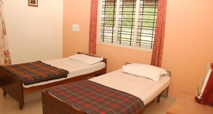 RedBerry Homestay Room Type - Double Bed Room