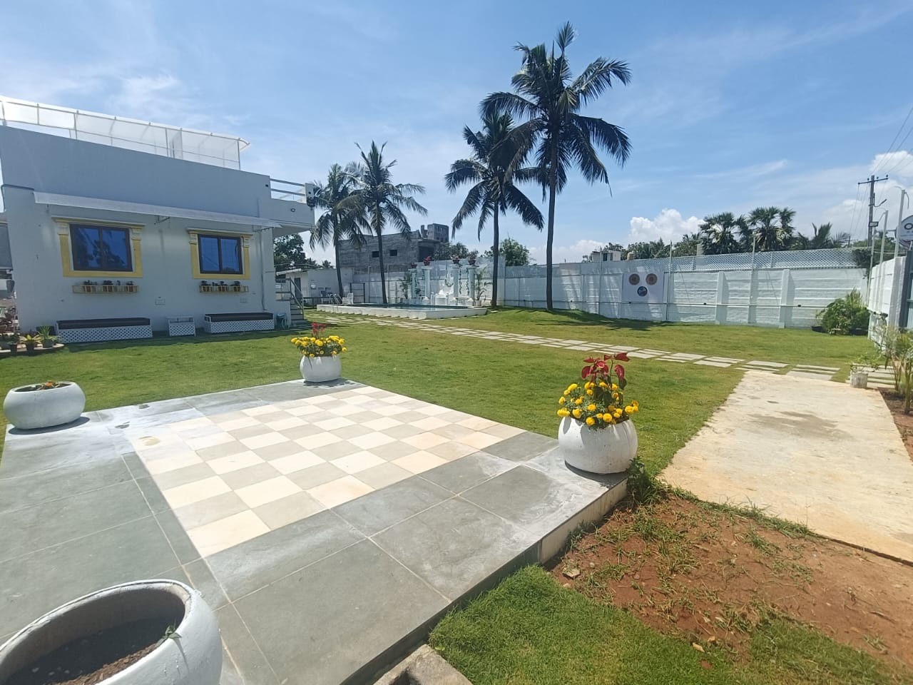 Ofra Garden Rooms With Pool Near Eden Beach - Tap to explore photos