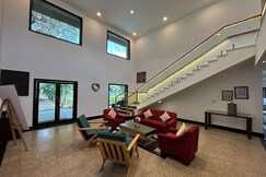 The Cocoon - Boutique Stay