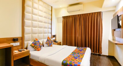 FabHotel Ratna Mahal Room Type - Deluxe Room