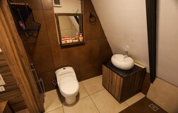 Premium Room in Bungalow