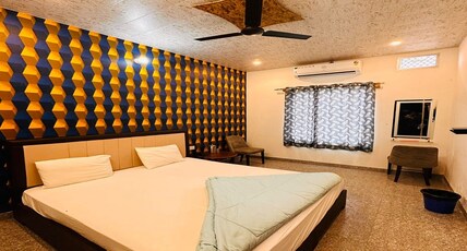 Hotel Shree Shyam Khatu Room Type - Deluxe Double Room