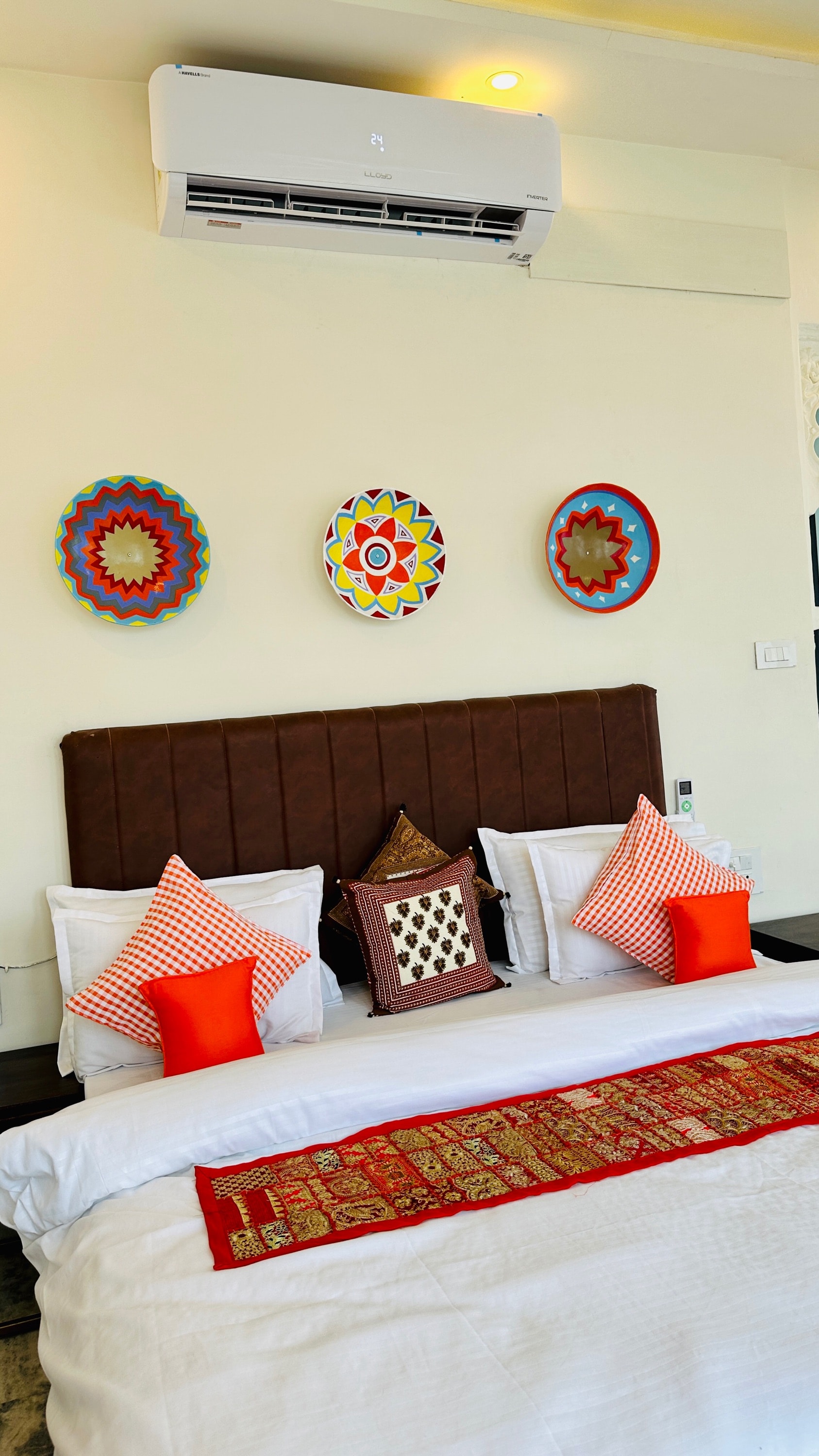 Nirvana Haveli by the Lake Pichola - Tap to explore photos