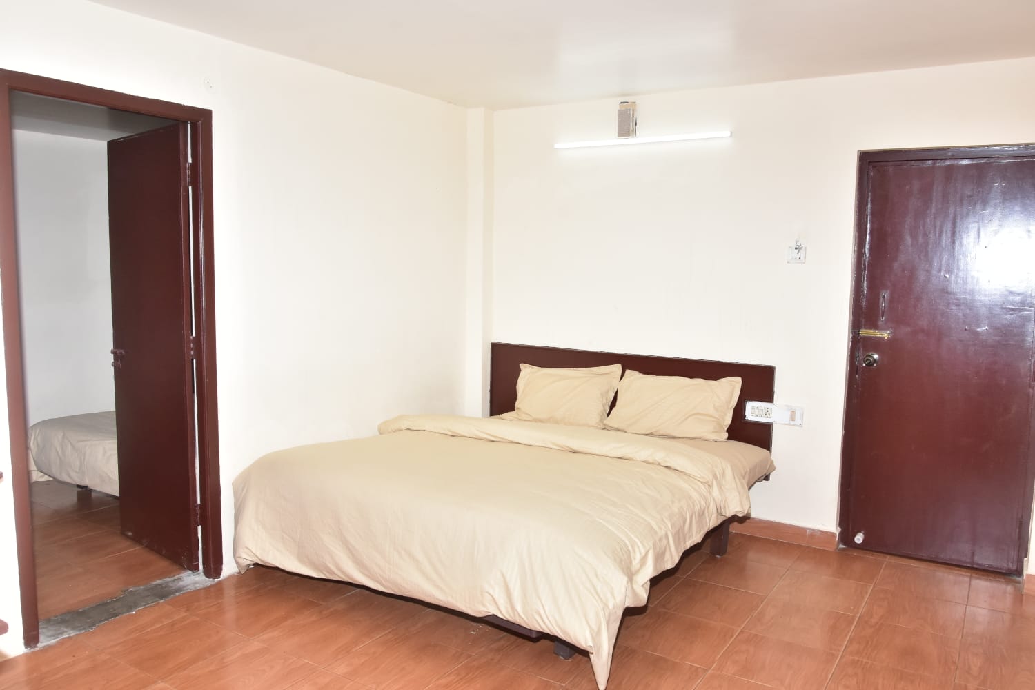 Noble Residency kodai - Tap to explore photos