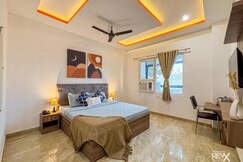 Raghuveer Sadan (10 minutes walk from Ram Mandir Ayodhya)