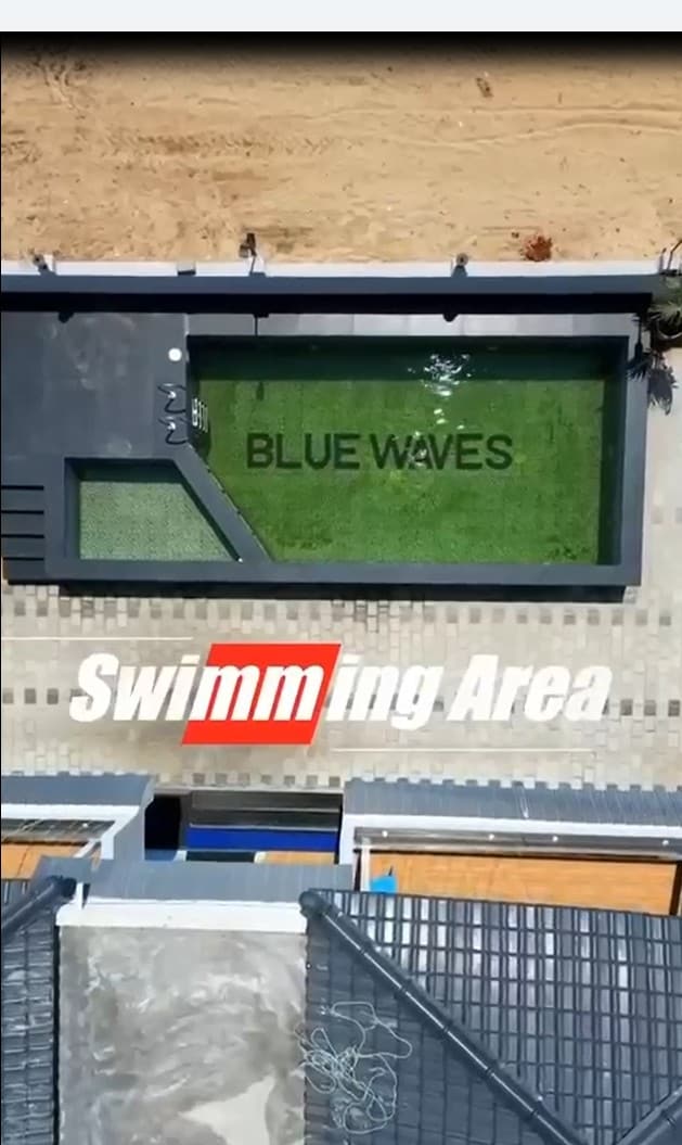 Blue Waves - Tap to explore photos