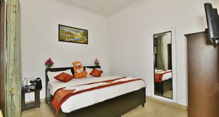 Hotel Sham Villa  Room Type - Standard Room