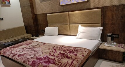 Hotel Guru Kripa Inn Room Type - Super Deluxe