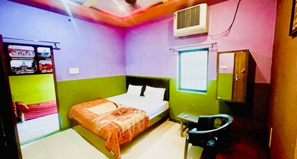 South Villa Paying Gust House Room Type - TRIPLE BED AC ROOM