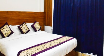 Hotel SU Pinsa Room Type - Premiere King size bed with living room