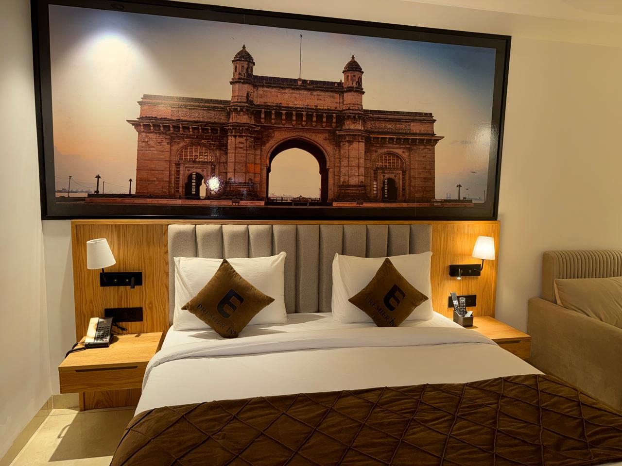 Hotel Premier Inn Aerocity New Delhi - Tap to explore photos