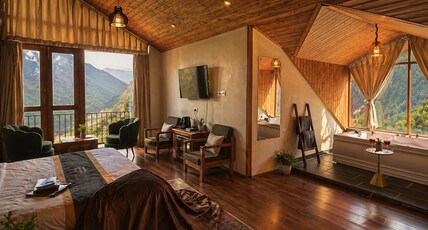 Barshaai Mountain Resort Room Type - Jaccuzi suite