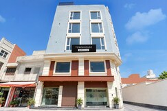 Address of Townhouse Hussainpara Square Formerly Rich Inn