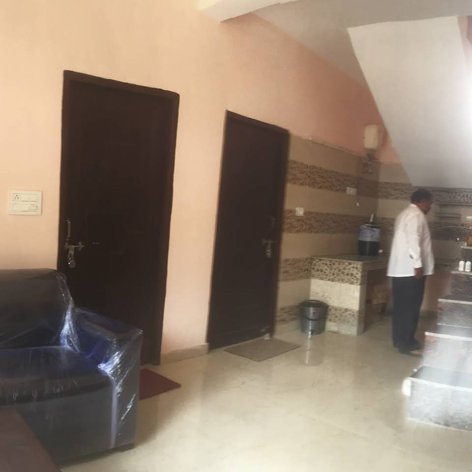 Manikut parvat homestay - Tap to explore photos