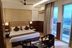 Rooms In 999 | DLF MyPad