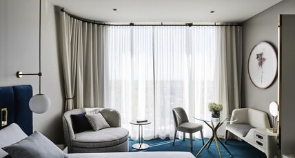 Hotel Chadstone Melbourne - MGallery by Sofitel Room Type - Superior Room with 1 King Size Bed