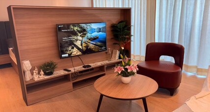 The Calm Corner Minimalist Bliss Golf Course Road Room Type - The Calm Corner Minimalist Bliss Golf Course Road