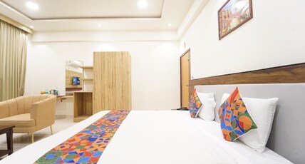 EASYNEST SERVICED SUITES Room Type - Triple Bed Room