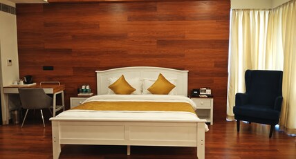 Polo Resort Cherrapunji Room Type - Rain Forest Suite with Jacuzzi