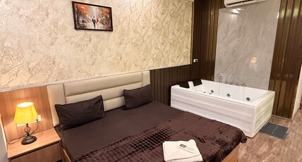 Dreamvibes luxe Studio Apartments Room Type - Luxe Jacuzzi Suite 
