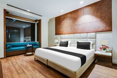 Super Townhouse Chhatarpur Near Metro Park