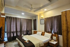 Photos of Hotel Royal Residency (100 Meters from Miraj Junction & Bus Stand)