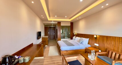 Hotel Apple Tree Leh Room Type - Premium Room King/Twin Bed