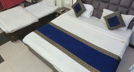 Trinetra inn homestay Room Type - Superior triple