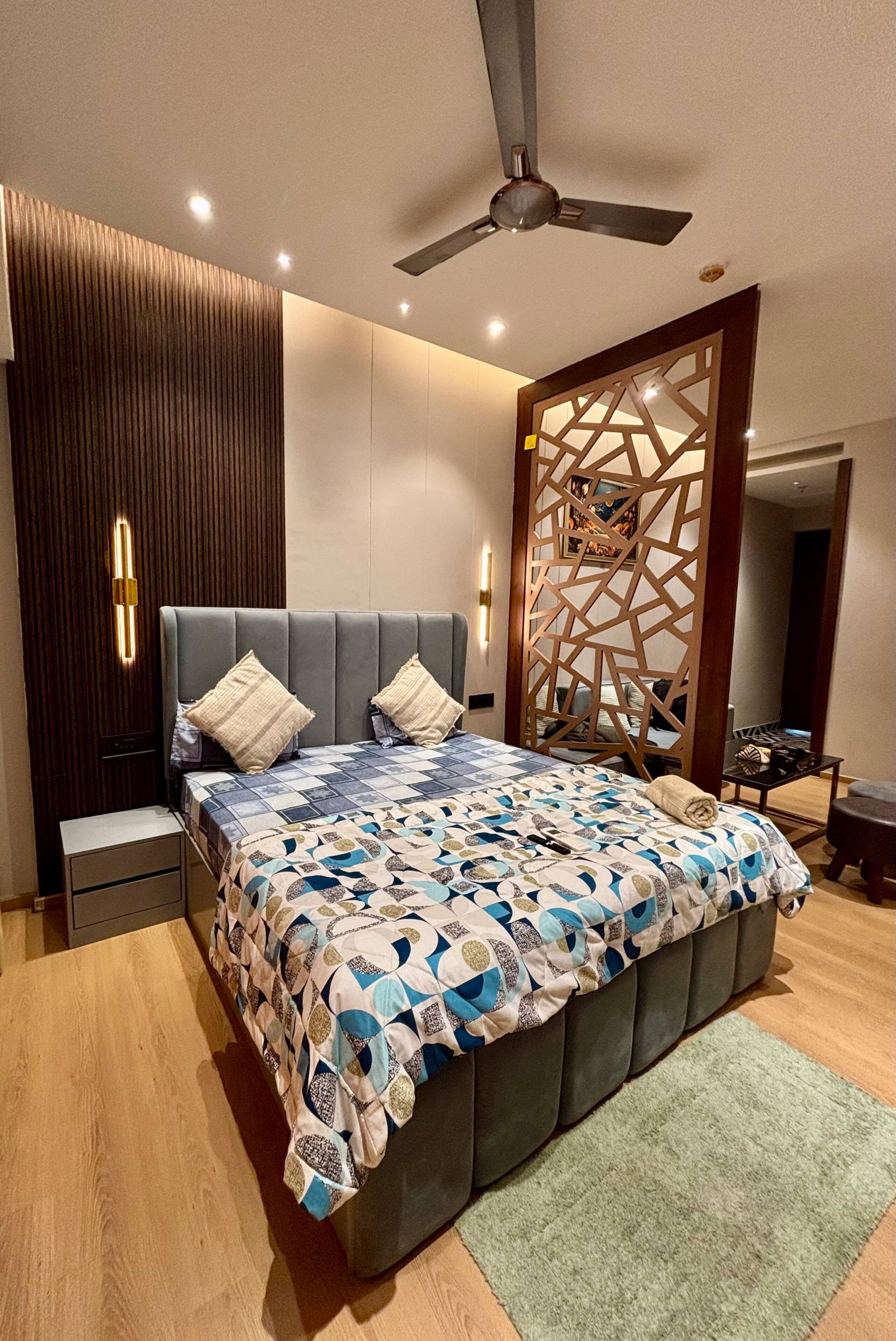 Peaceful Cozy Stay by Vaelora Stay - Tap to explore photos