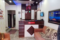 Hotel Puri Grand Amritsar