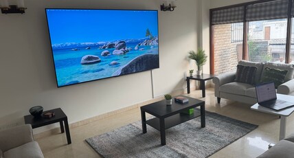 Spacious 3BR 100 LED TV Lift Balcony Garden Room Type - Spacious 3BR 100 LED TV Lift Balcony Garden