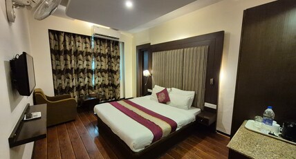 Valley Orchid Srinagar Room Type - Deluxe Room