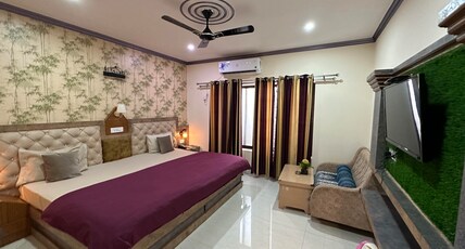 Hotel Buddha Palace Room Type - DELUXE AC ROOM