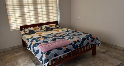 Dragster Homes Alwaye Room Type - Economy Room