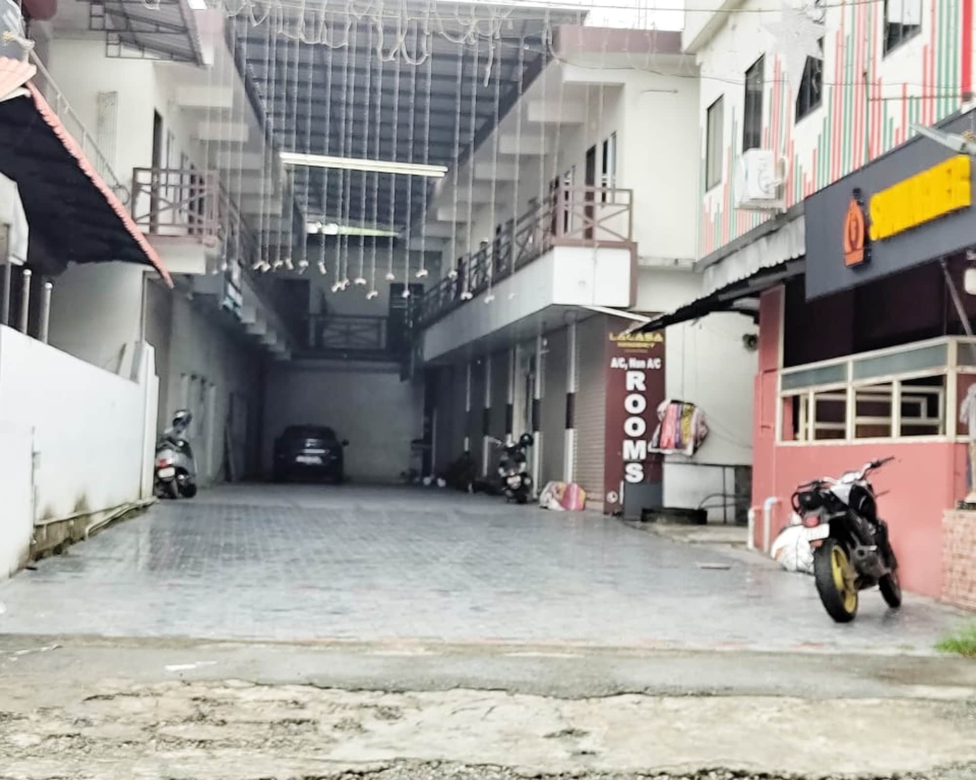 LACASA RESIDENCY - Tap to explore photos