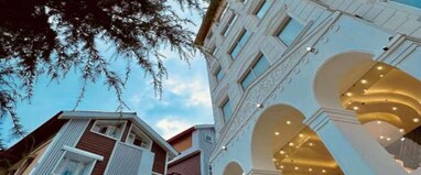 Apple Tree Resorts