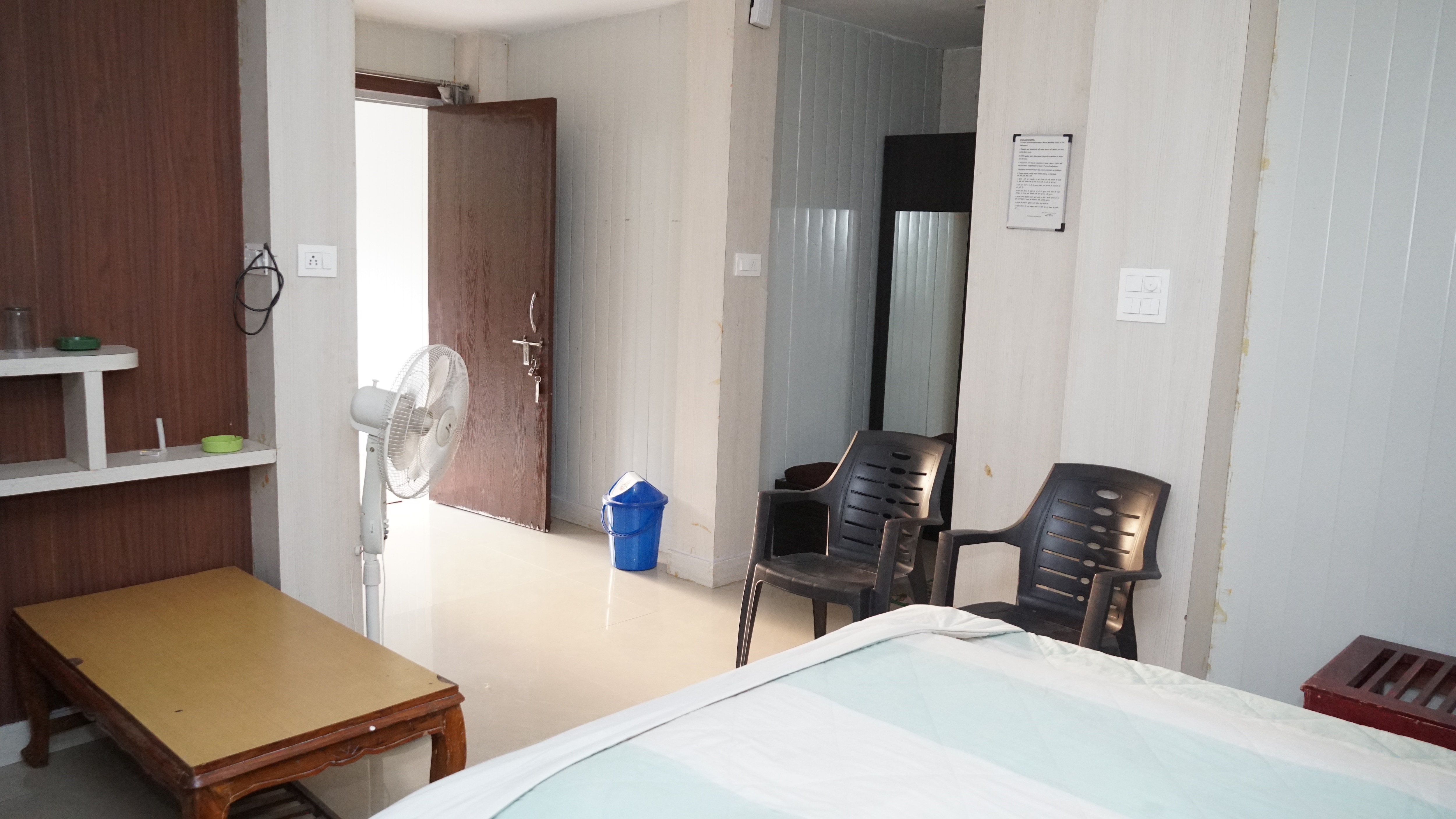 GMVN Hotel Barkot (Janta Yatri Niwas) - Tap to explore photos