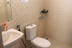Photos of Premium Aura Stays 2 BHK Luxury Family Stay