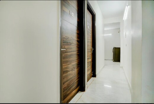 Tanu Guest House