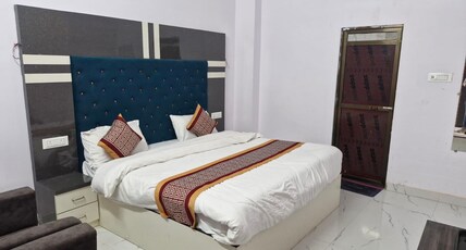 HOTEL SHIVGANGA Room Type - AC Room