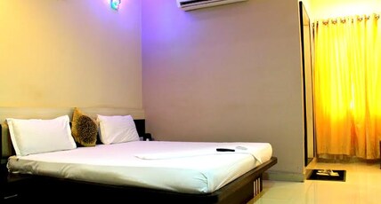 Hotel Satyam Inn Room Type - Sundaram Deluxe