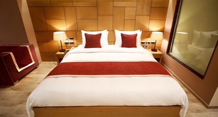 CHARANS PLAZA Room Type - Premium Room
