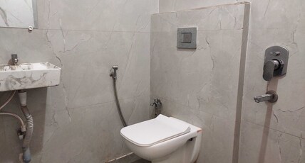 Hotel O 7 Seas Room Type - Classic