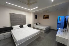 Hotel Tulsi Lodging And Boarding