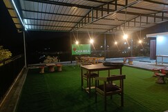 Happy Homestay and Rooftop cafe