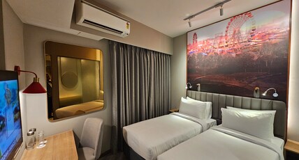 Remedra Hotels and Residences Room Type - Deluxe Room with Balcony