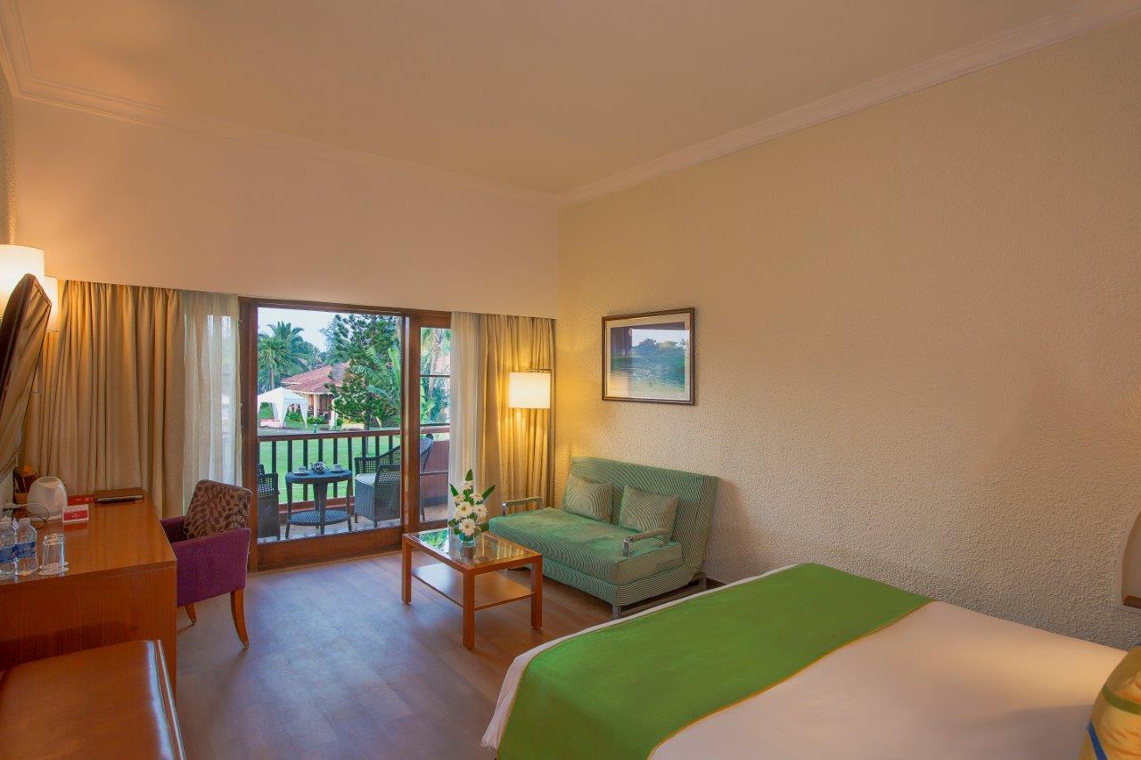 Caravela Beach Resort - Tap to explore photos