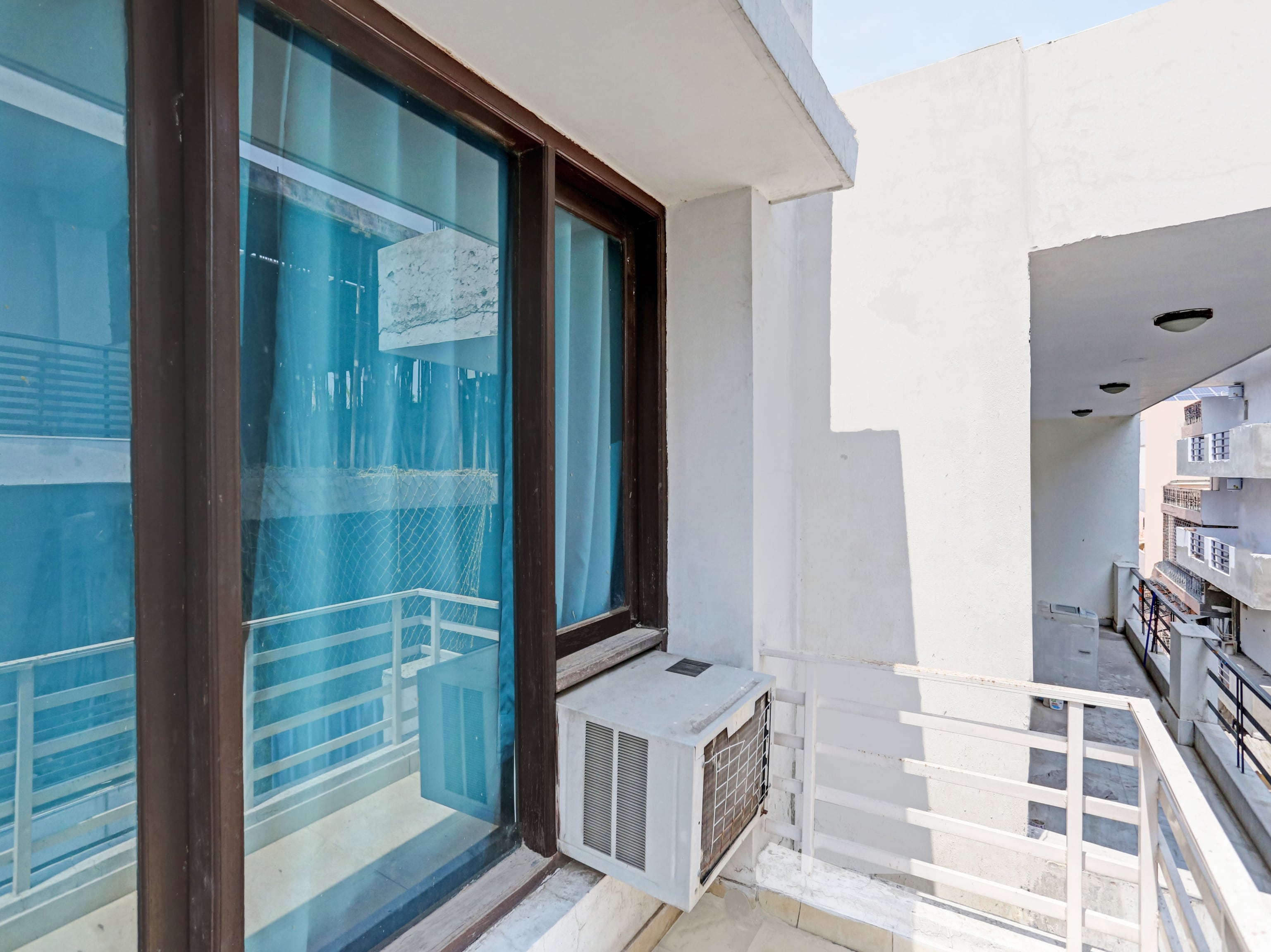 Hotel O White Lily Residency - Tap to explore photos