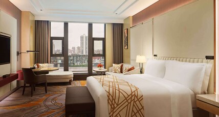 Conrad Tianjin Room Type - KING EXECUTIVE