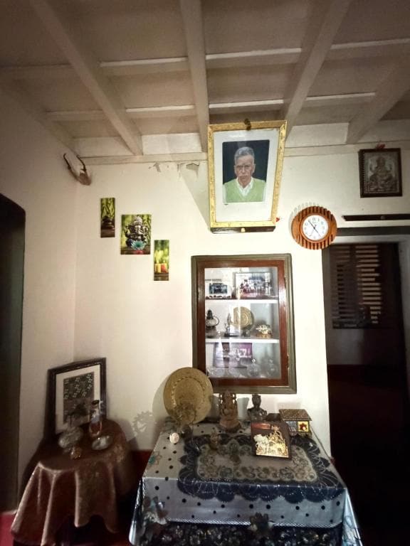 Antique Bee Tee Homestay - Tap to explore photos